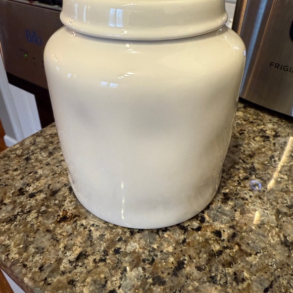 Rae Dunn MIMI’S KITCHEN Canister - Picture 5 of 5